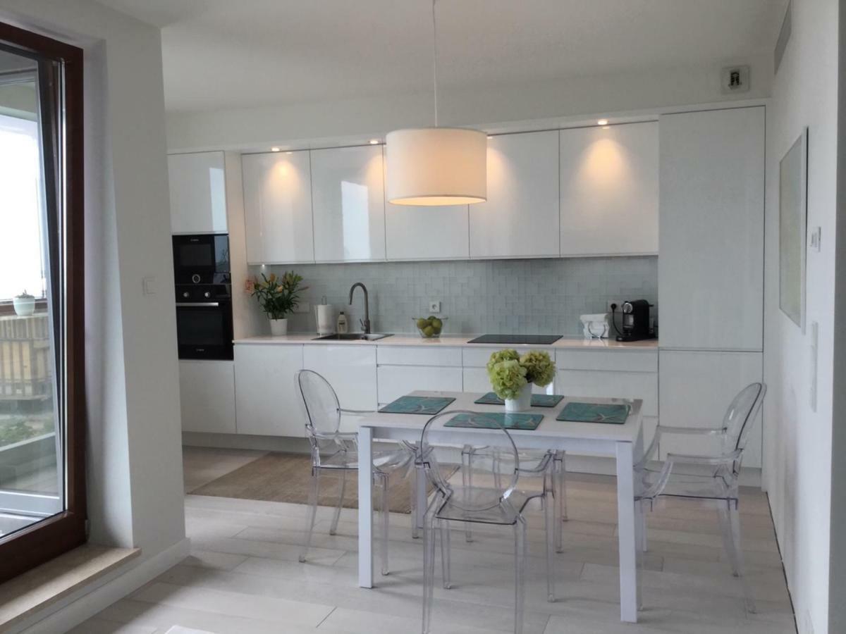 Apartament Sea Towers View กดิเนีย ภายนอก รูปภาพ